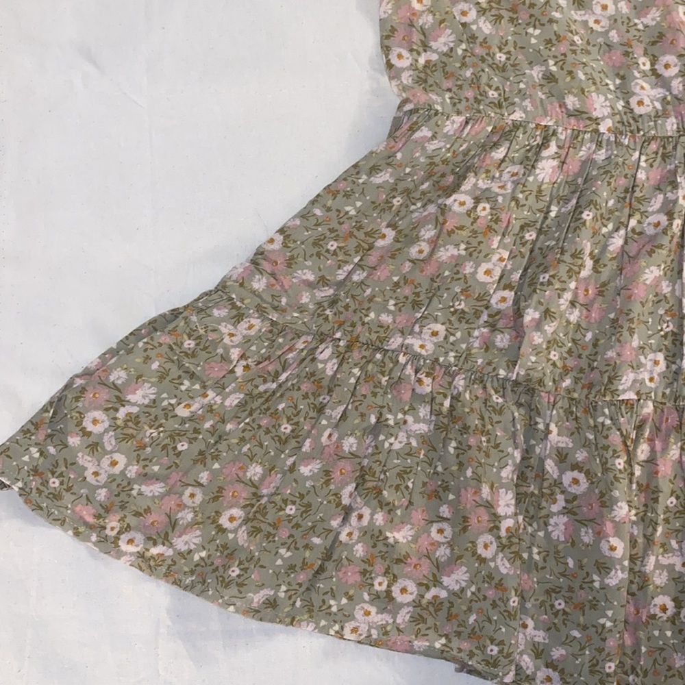 Dress Forum Tiered Floral Sundress - Picture 9 of 15